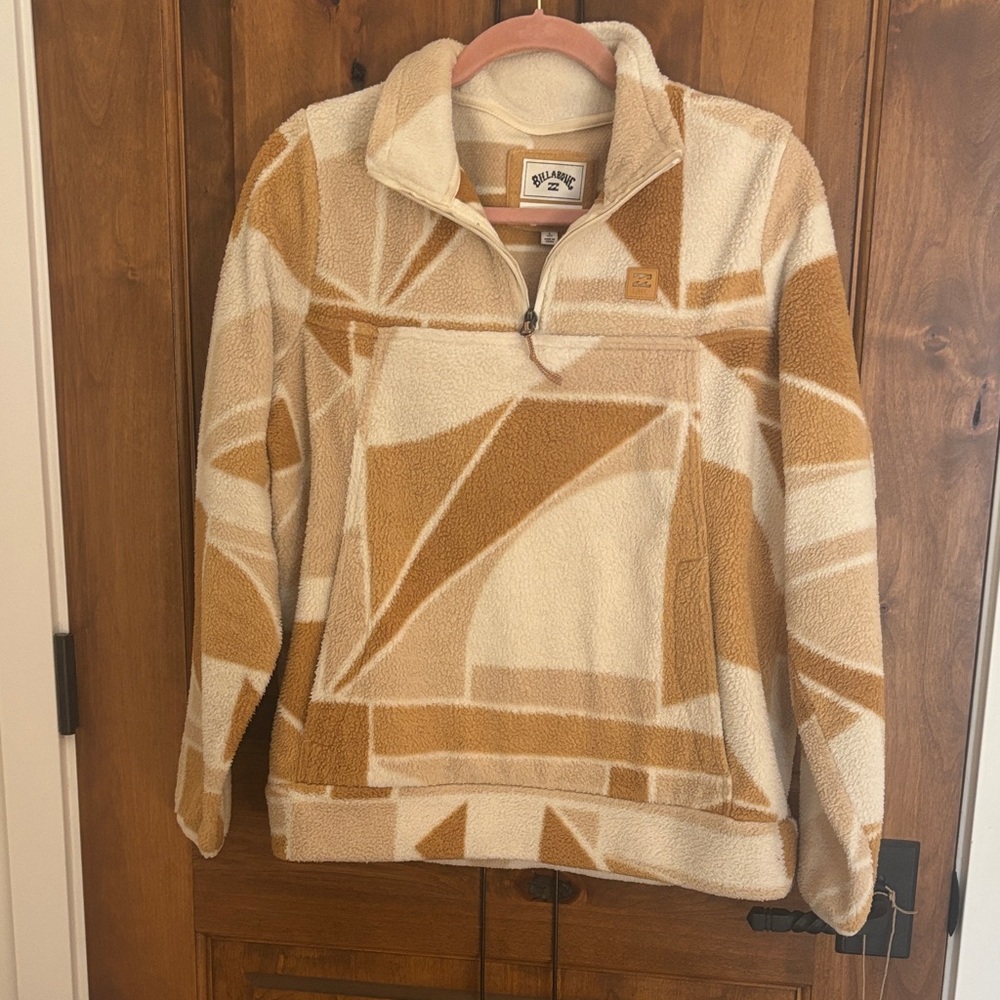 Billabong Boundary quarter zip Fleece Pullover in Tan and Cream